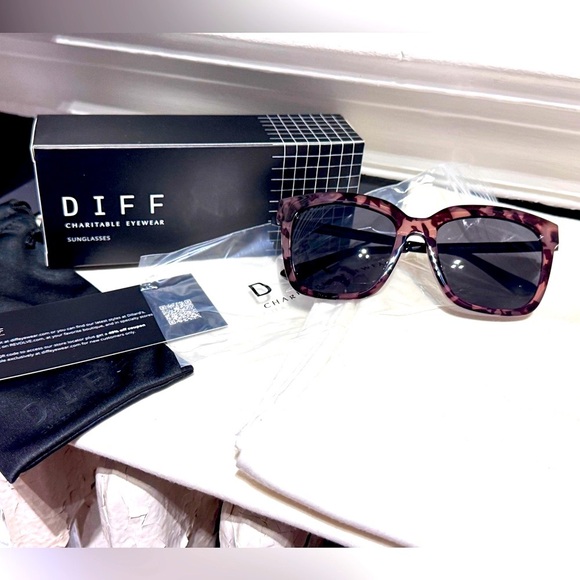 😎 Stylish Diff Charitable Hailey Himalyan Tortoise Sunglasses Brand New in Box - Picture 8 of 16